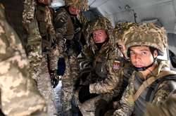 Омелян запропонував українцям, які працюють у Росії, вступати до Збройних сил, бо там зараз непогано платять