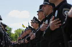МВС хоче зробити вітання «Слава Україні!» обов'язковим для поліцейських 