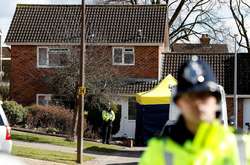 У Солсбері почали очищати будинок Скрипаля від слідів «Новачка»