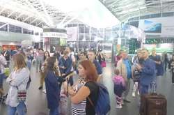 У «Борисполі» на добу «застряли» 170 туристів