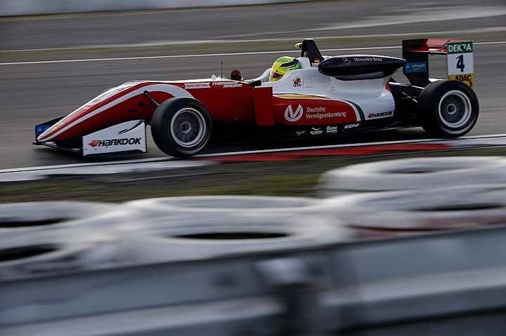 Євро Формула-3 на Нюрбургринзі: Шумахер переміг і зберіг надію на титул