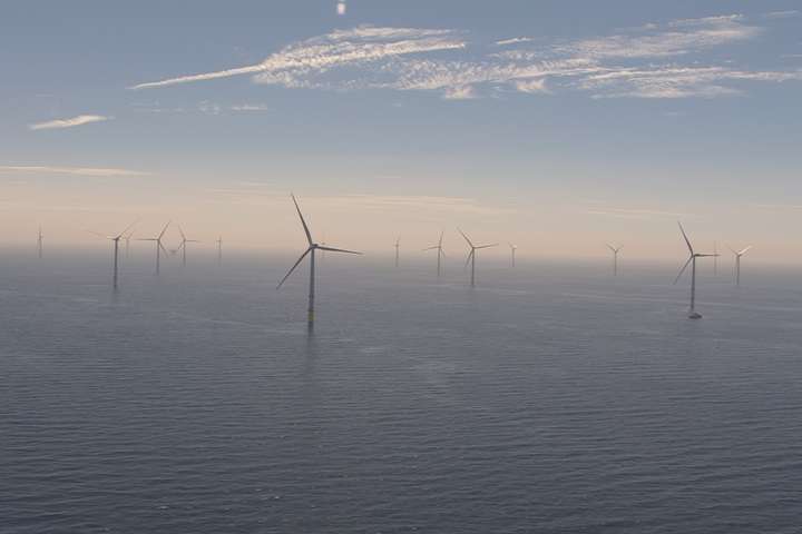 Біля берегів Британії запустили найбільшу плавучу вітроелектростанцію