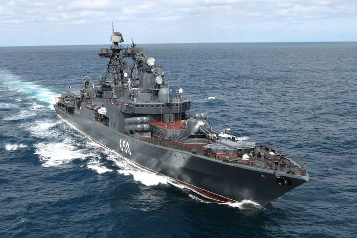Російські кораблі побомбили Середземне море