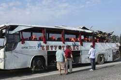 У Болгарії мікроавтобус зіткнувся з фурою, майже два десятки постраждалих