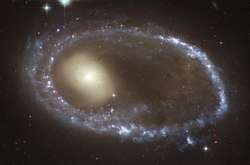  Кільце галактик було утворено після зіткнення галактик 