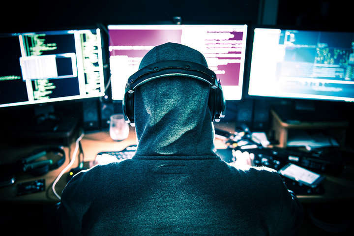 Кіберполіція викрила хакера, який створював для продажу віруси