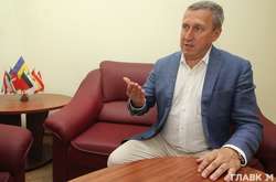 Посол Дещиця прокоментував існування так званих «чорних списків» нев’їзних поляків та українців