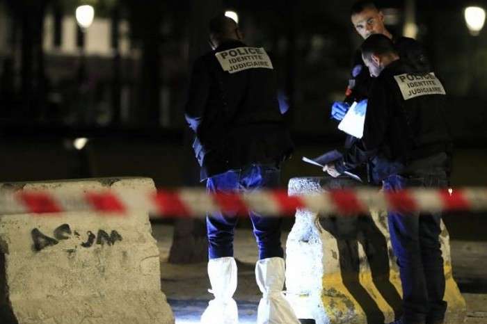 Виходець з Афганістану поранив ножем сім людей у Парижі