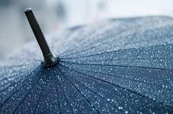 Сьогодні Україну накриють дощі з грозами