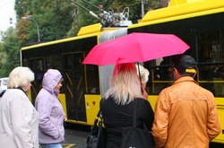 У Києві через ДТП заблоковано рух тролейбусів п’яти маршрутів