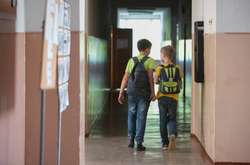 У справі про напад восьмикласника на вчителя призначено низку експертиз