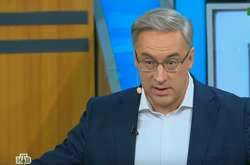 Ведучий НТВ вигнав зі студії українського політолога