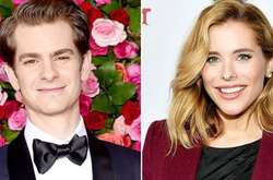 Эндрю Гарфилд и  Сьюзи Абромейт