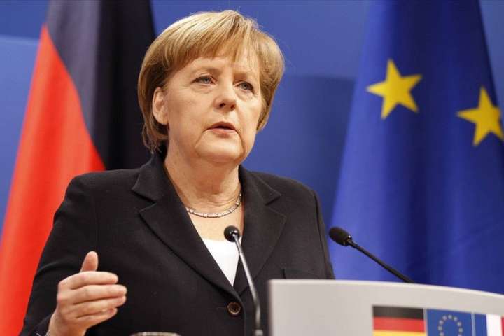 Меркель: ФРН відреагує, якщо Дамаск застосує хімічну зброю