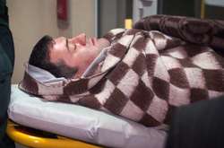 Підкинули для картинок: ﻿Насіров пояснив, звідки у суді взялися картаті ковдри