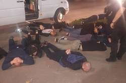 Нічна стрілянина на проспекті Добровольського: поліцейські затримали 14 підозрюваних