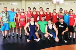 10 українців виступлять на юніорському чемпіонаті світу з греко-римської боротьби