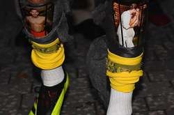 Німецький воротар грає у щитках із зображенням нареченої. Спокусливі фото обраниці Траппа