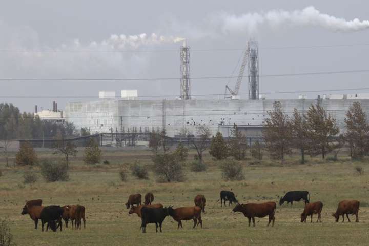 На Херсонщині виявили високий вміст сульфатів у ґрунті після викидів у Криму 