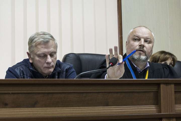 У Києві напали на суддю, який слухає справу про розстріли мітингувальників на Інститутській