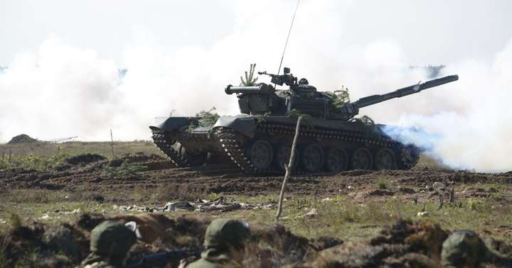 ОБСЄ заявила про скупчення танків, гаубиць, та ракетних комплексів поблизу Луганська