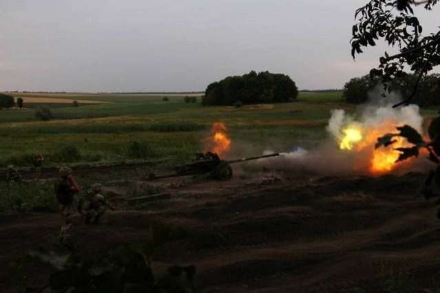 Доба на Донбасі: бойовики застосували міни заборонених калібрів