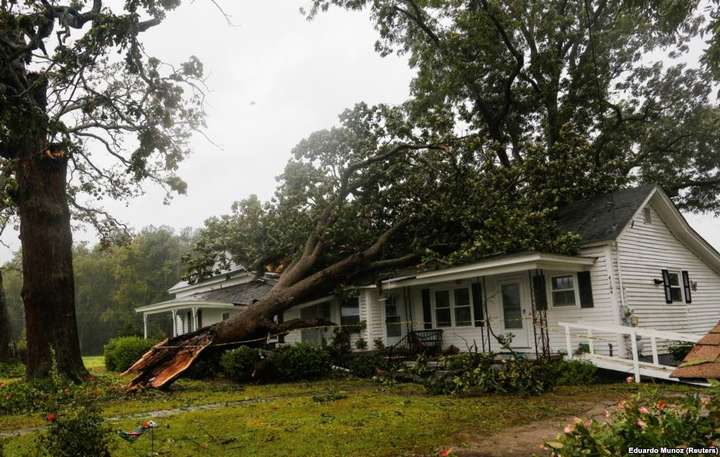 Кількість жертв шторму «Флоренс» у США зросла до семи