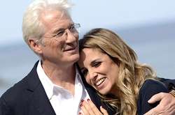 Ричард Гир и его супруга Алехандра Сильва