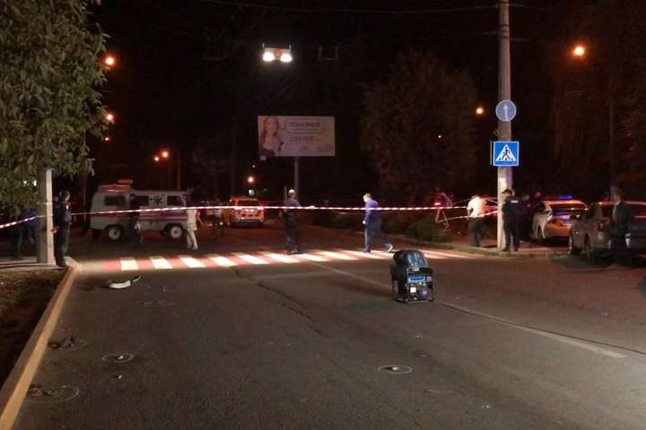Черновчанин, попавший под колеса полицейского авто, мог выжить, если бы врачи «скорой» были трезвыми - СМИ