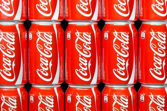 Coca-Cola планує випускати напої на основі канабісу