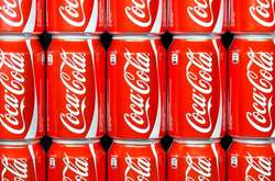 Coca-Cola планує випускати напої на основі канабісу