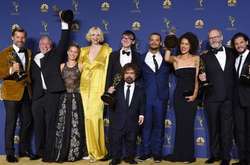 Победители «Эмми» 2018: «Игра престолов», «Удивительная миссис Мейзел» и «Американская история преступлений» 