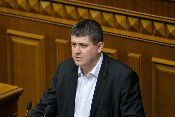 У Яценюка закликають підтримати закон про реєстрацію агентів впливу Росії 