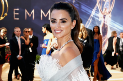 Фото дня: Пенелопа Крус в эксклюзивном платье Chanel