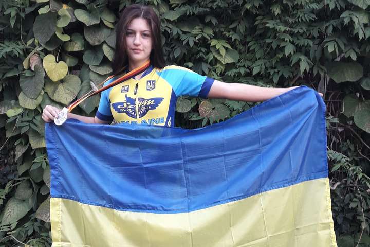 Українка Шостак стала призеркою Кубку світу зі швидкісного бігу на роликових ковзанах