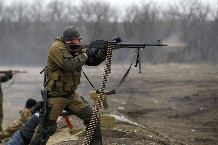 Бойовики на Донбасі дев’ять разів обстріляли позиції Об'єднаних сил