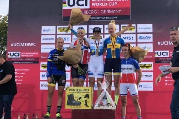 Українка Попова здобула перемогу на етапі Кубку світу з маунтенбайку