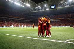 Як російський «Локомотив» зганьбився у Туреччині, а «Шальке» Коноплянки зіграв унічию (відео)