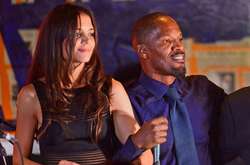 Бывшая Тома Круза Кэти Холмс и комик Джейми Фокс больше не скрывают отношений (видео)