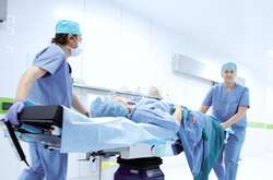 Супрун запевнила забобонних: «ногами вперед» возити безпечно 