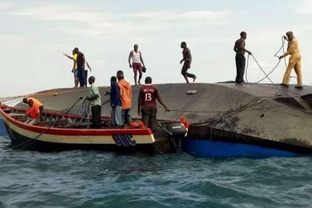 На сході Африки перекинувся пором із сотнями пасажирів, багато загиблих