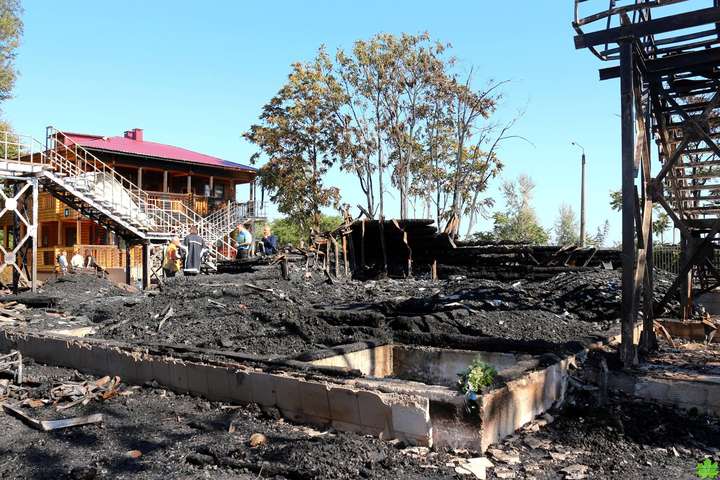 Смертельна пожежа у «Вікторії»: у дитячому таборі працювали «мертві душі»