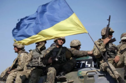 На Донбасі двоє українських військових отримали поранення 