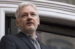ЗМІ: російські дипломати планували таємно вивезти засновника WikiLeaks в РФ