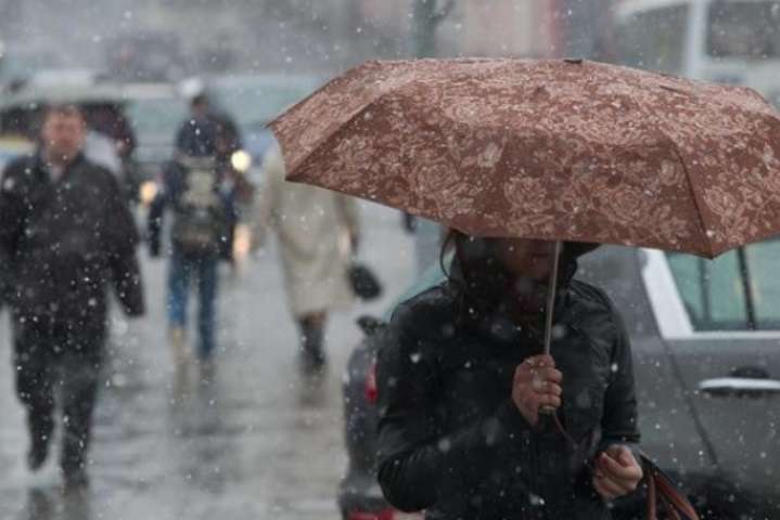 В Україні випаде сніг. Синоптики попереджають про різке погіршення погоди