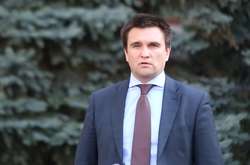Клімкін: угорський консул на Закарпатті не залишиться в Україні 