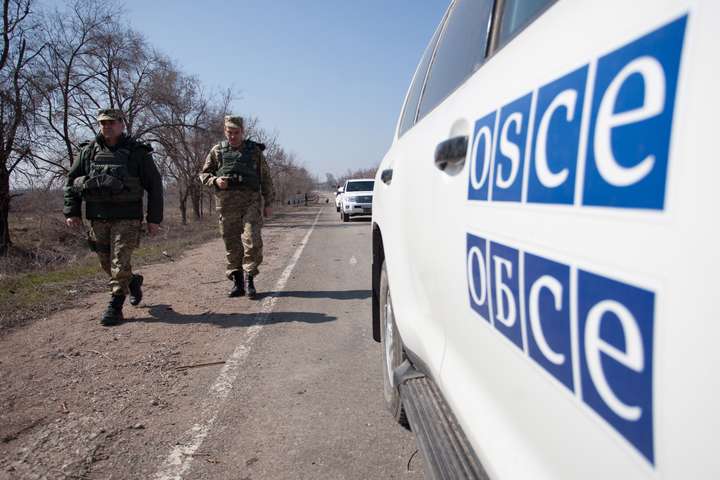 Місія ОБСЄ: за два тижні кількість обстрілів на Донбасі збільшилась на 30%
