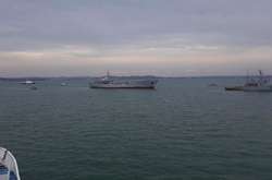 Українські військові кораблі пройшли під Кримським мостом