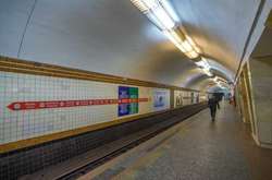 Станція метро «Політехнічний інститут» закрилася на вхід у годину пік