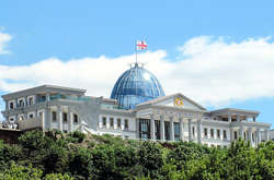 В Грузии за кресло президента будут бороться 25 кандидатов